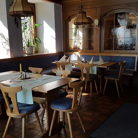 Schwarzwaldgasthof Baren 여관