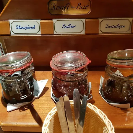 Schwarzwaldgasthof Baren * 티티제-노이슈타트